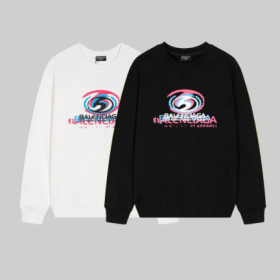 Balenciaga's new three-color overlay print crewneck sweatshirt